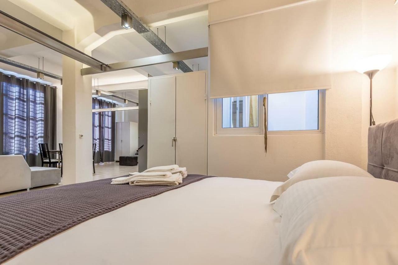 Apartament Renovated Loft At The Center Of Monastiraki Ateny Zewnętrze zdjęcie